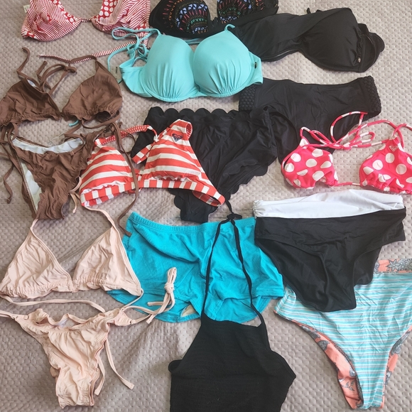 ❓️❓️Mystery travel box 🔥🔥 - Picture 2 of 4